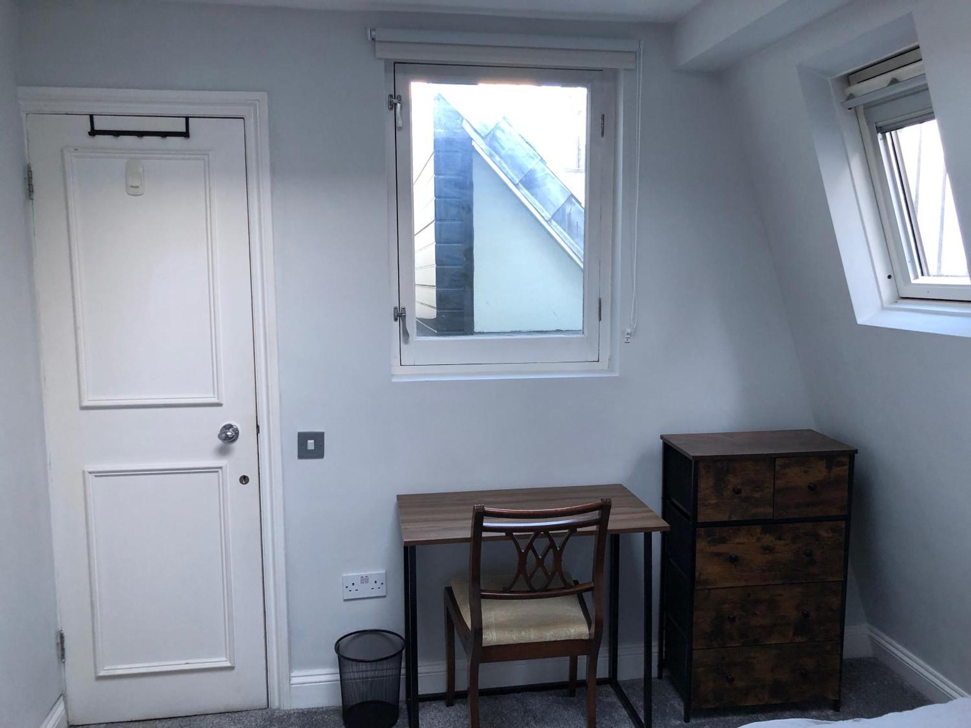 Homestay Shared House - Private With Dedicated Guest Bathroom Near Paddington