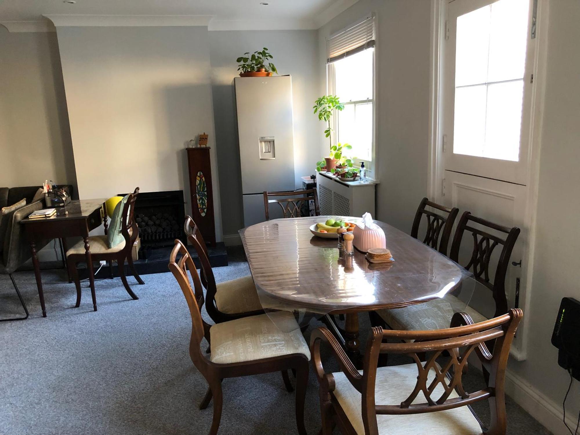 Shared House - Private With Dedicated Guest Bathroom Near Paddington Homestay *